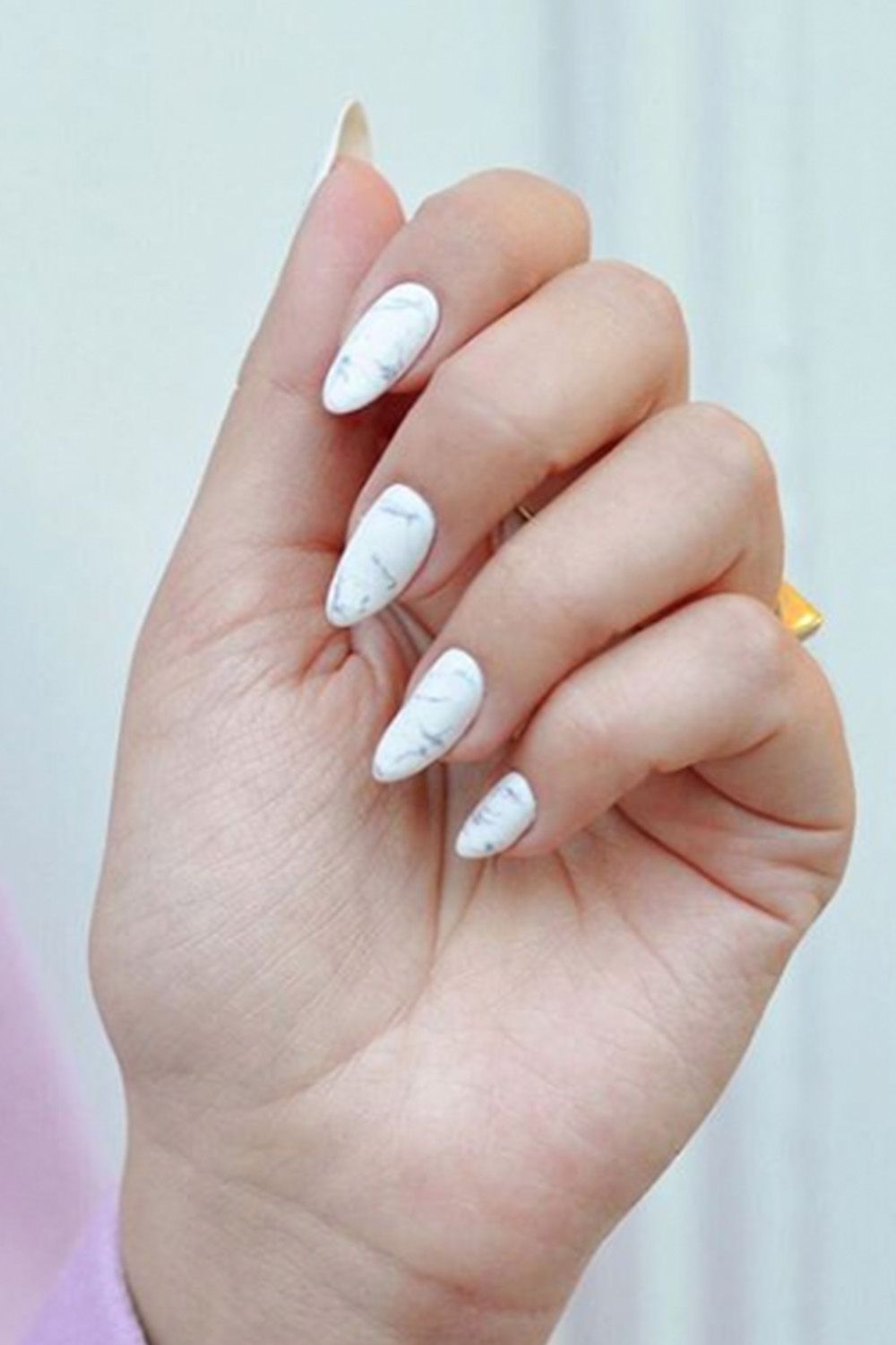 The Best Almond Nail Designs - 15 Nails That Will Convince You To Try Almond  Shape Nails